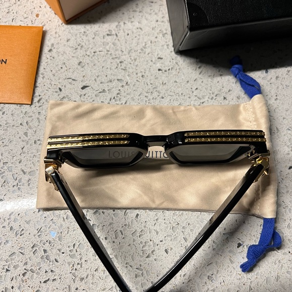 Brand New ! - Picture 4 of 6